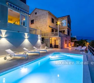 Prekrasna kuća / vila, na prodaju - Brač, Brač