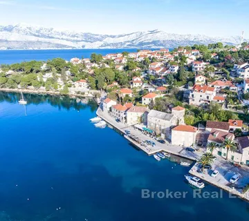 Kameni dvorac do mora - Brač, Brač