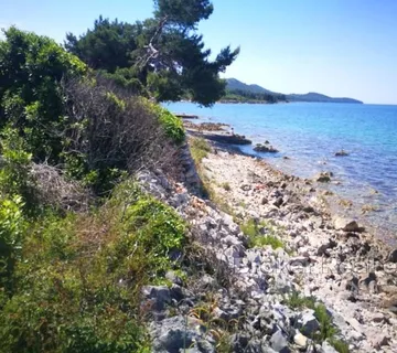 Građevinsko zemljište prvi red do mora - Ugljan, Preko