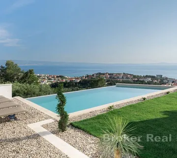 Samostojeća kuća s panoramskim pogledom na more - Podstrana - Grljevac, Podstrana