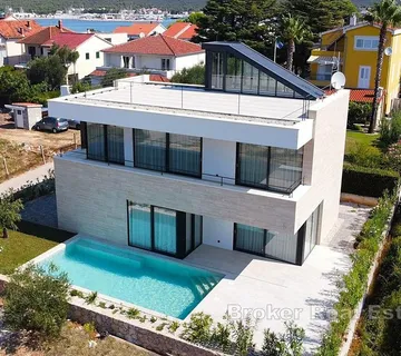 Vila u blizini mora - Sukošan