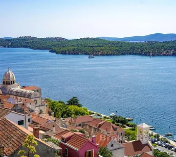 Jednosoban stan s garažom u centru grada - Sibenik, Sibenik
