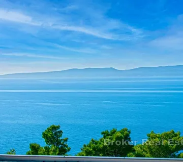 Penthouse na mirnoj lokaciji - Makarska