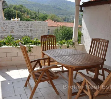 Dalmatinska kamena kuća - Hvar