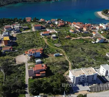 Građevinsko zemljište s pogledom na more - Primošten