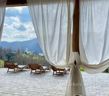 Šarmantna samostojeća kuća u srcu prirode - Karlovac, Karlovac