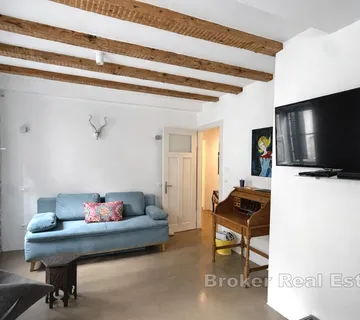 Šarmantan stan s investicijskim potencijalom u centru Splita - Grad, Split grad