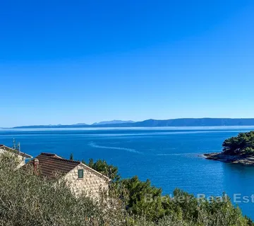Atraktivna kuća s otvorenim pogledom na more - Brač, Brač