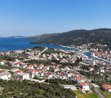 Građevinsko zemljište sa pogledom na more - Marina