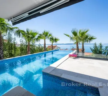Luksuzna vila s bazenom i otvorenim pogledom na more - Žedno, Trogir