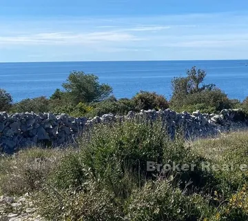 Građevinsko zemljište s pogledom na more - Rogoznica