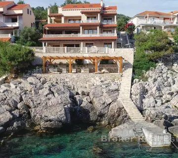 Vila prvi red do mora - Korčula