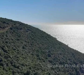 Prostrano građevinsko zemljište u prvom redu do mora - Cavtat, Konavle