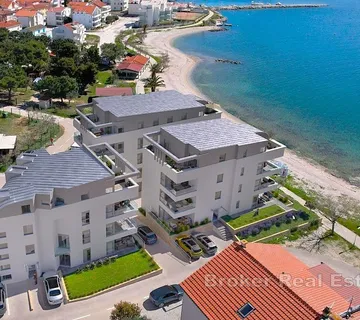 Moderni apartmani prvi red do mora - Pag