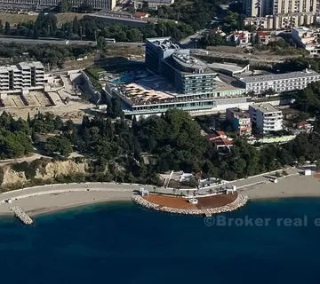 Građevinsko zemljište sa panoramskim pogledom na more, na prodaju - Trstenik, Split grad