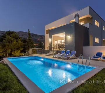 Luksuzna vila s bazenom - Omiš