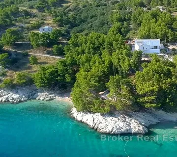 Građevinsko zemljište s atraktivnim pogledom na more - Omiš