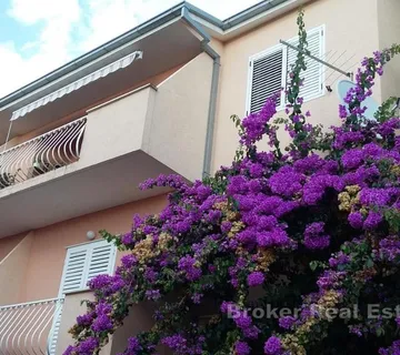 Apartmanska kuća s pogledom na more - Makarska