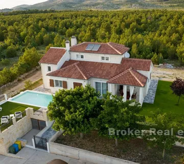 Moderna vila s bazenom - Sibenik, Sibenik