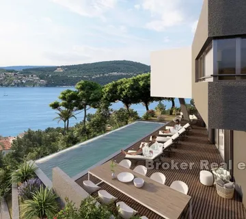 Vila u izgradnji s bazenom i pogledom na more - Trogir