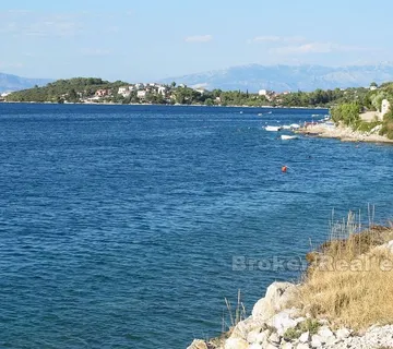 Vrhunsko građevinsko zemljište 8000m2, na prodaju - Grohote, Šolta