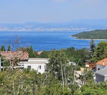 Apartman s loggiom i pogledom na more - Krk