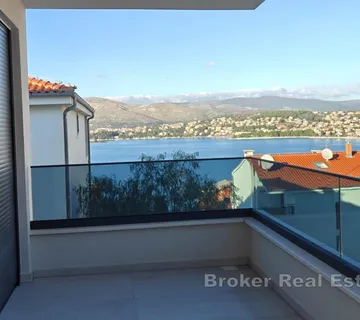 Komforan trosoban stan u novogradnji - Žedno, Trogir