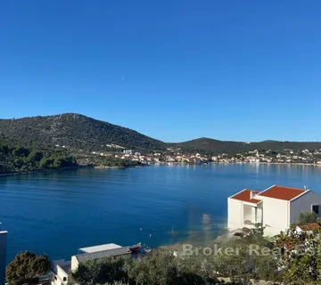 Samostojeća prizemnica s otvorenim pogledom na more - Trogir