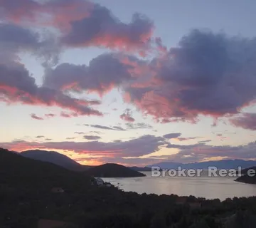 Građevinsko zemljište s pogledom na more - Pelješac, Pelješac