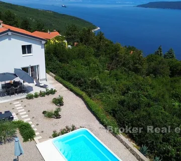 Samostojeća kuća s panoramskim pogledom na more - Labin