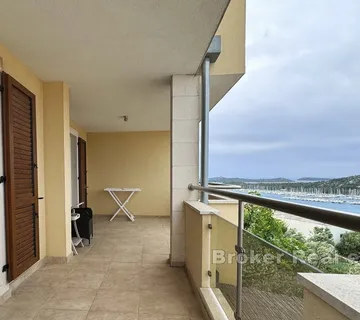Apartman s pogledom na more - Rogoznica