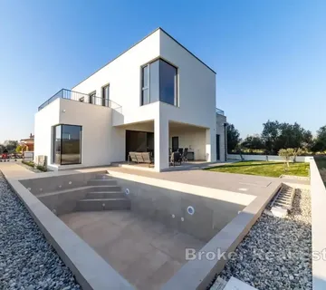Moderna vila s panoramskim pogledom na more - Sukošan