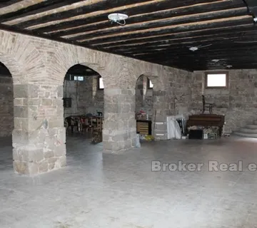 Poslovni prostor za prodaju - Grad, Split grad