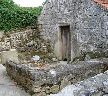 Kuća sa 168 m2 stambenog prostora, na prodaju - Pelješac, Pelješac