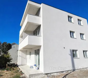 Dvosoban stan u novogradnji - Kaštel Gomilica, Kaštela