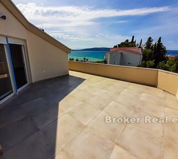 Penthouse apartman, s pogledom na more - cover