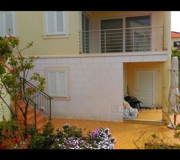 Kuća s predivnim pogledom na Dubrovnik, for sale - cover