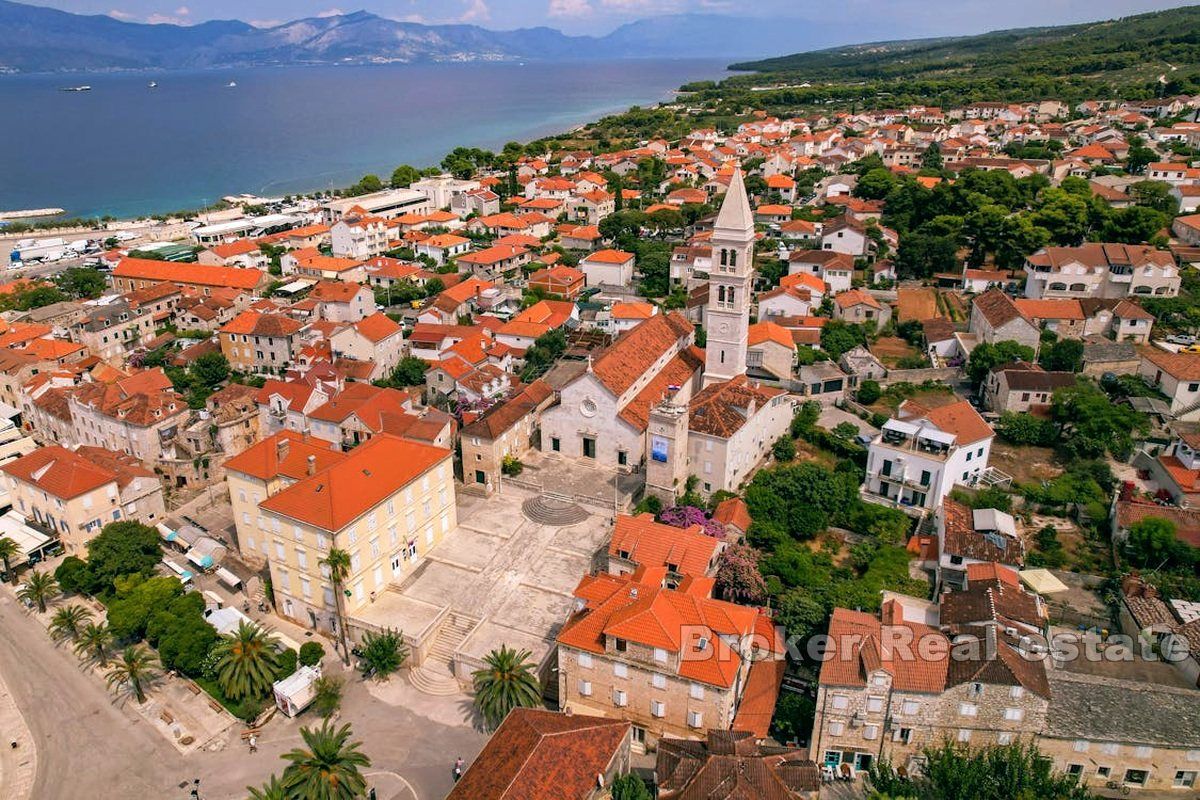 Kamena kuća na odličnoj lokaciji - cover