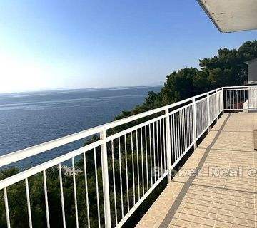 Apartman blizu mora - cover