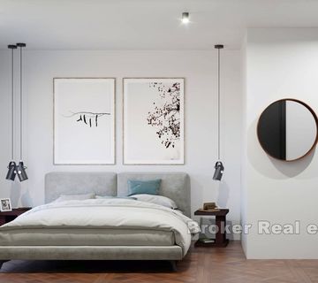Penthouse s krovnom terasom i pogledom na more  - cover
