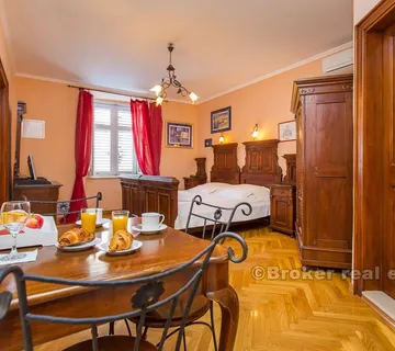 Kamena kuća, u centru grada, na prodaju - Dubrovnik, Dubrovnik