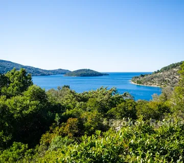 Građevinsko zemljište s otvorenim pogledom na more - Korčula