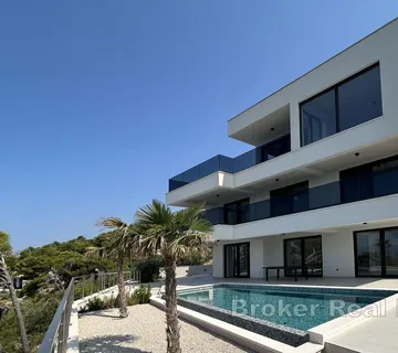 Luksuzna kuća s bazenom i pogledom na more - Makarska