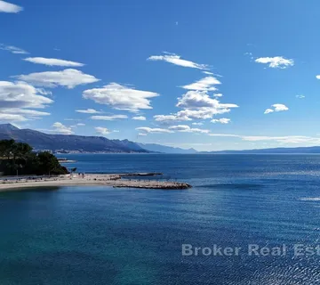 Građevinsko zemljište uz more, T1 zona - Trstenik, Split grad
