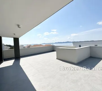 Penthouse u drugome redu do mora - Kožino, Zadar