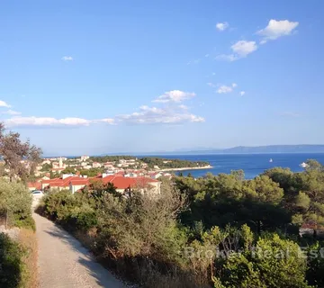 Građevinsko zemljište s pogledom na more - Brač, Brač