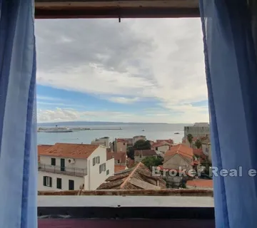 Trosoban apartman u centru Splita - Varoš, Split grad