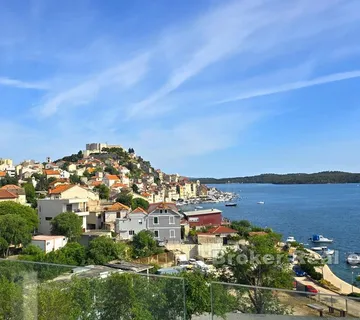Apartman s pogledom na more - Sibenik, Sibenik
