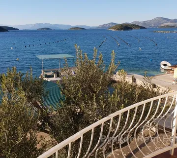 Kuća prvi red do mora - Pelješac, Pelješac