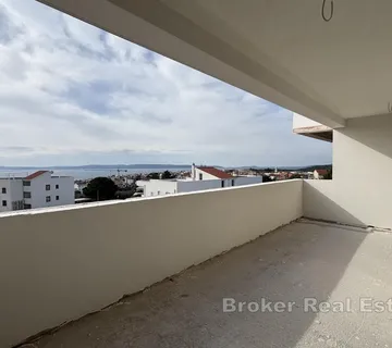 Moderan dvosoban stan s pogledom na more - Žedno, Trogir